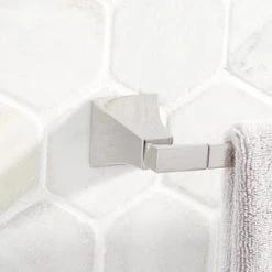 Buy π Signature Hardware Vilamonte 24 in. Towel Bar in Polished Nickel π 9 Buy π Signature Hardware Vilamonte 24 in. Towel Bar in Polished Nickel π -Signature Hardware Shop Query 1239