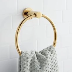 Best reviews of π Signature Hardware Ceeley Round Closed Towel Ring in Polished Brass β¨